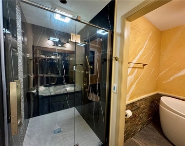 1709 Rangewood Drive Sw - Photo Thumbnail 32