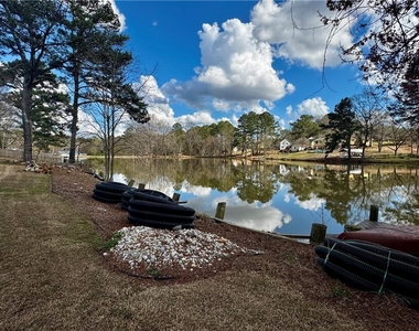 1709 Rangewood Drive Sw - Photo Thumbnail 4