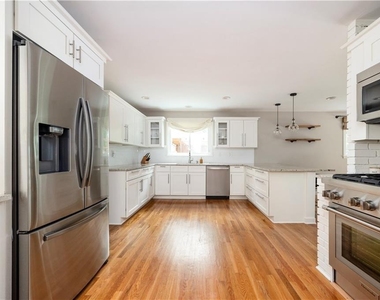 3850 Beya Way - Photo Thumbnail 1