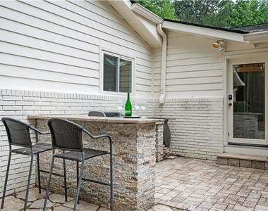 3850 Beya Way - Photo Thumbnail 17