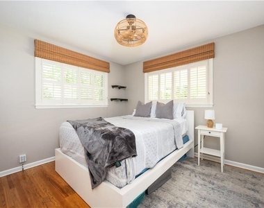 3850 Beya Way - Photo Thumbnail 13
