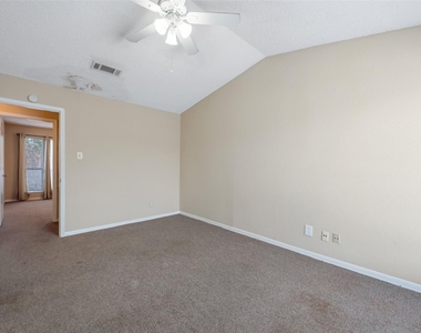12400 Brookglade Circle - Photo Thumbnail 23