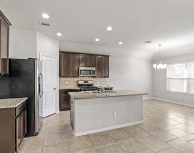 9514 Matilda Creek - Photo Thumbnail 2
