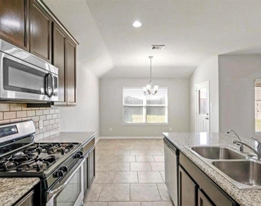 9514 Matilda Creek - Photo Thumbnail 1