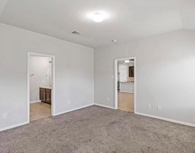 9514 Matilda Creek - Photo Thumbnail 7
