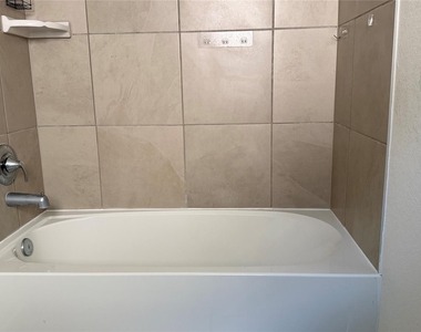23438 Stahl Creeks Lane - Photo Thumbnail 10