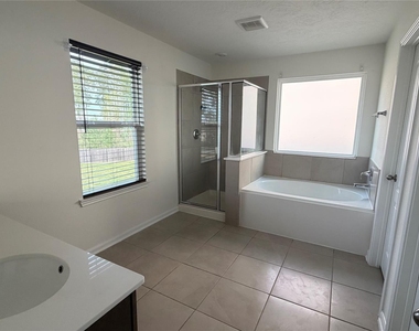 23438 Stahl Creeks Lane - Photo Thumbnail 5