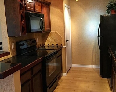 12755 Mill Ridge Drive - Photo Thumbnail 2