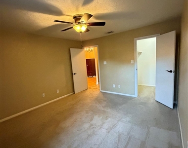 12755 Mill Ridge Drive - Photo Thumbnail 8