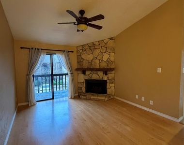 12755 Mill Ridge Drive - Photo Thumbnail 6