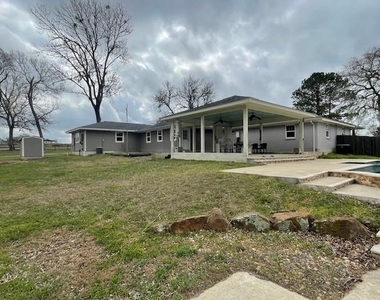 2944 Old Highway 36 Road - Photo Thumbnail 3