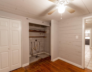 104 S Beauregard Street - Photo Thumbnail 5