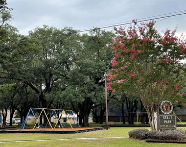 104 S Beauregard Street - Photo Thumbnail 14