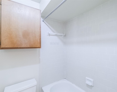 6633 W Airport Boulevard - Photo Thumbnail 13