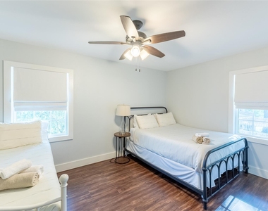 14510 Henry Calfee Drive - Photo Thumbnail 15