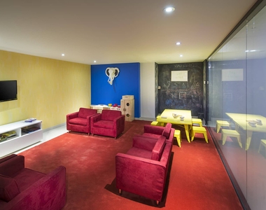 801 Amsterdam Ave - Photo Thumbnail 46