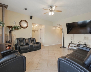 3983 Tiffany Trail - Photo Thumbnail 2