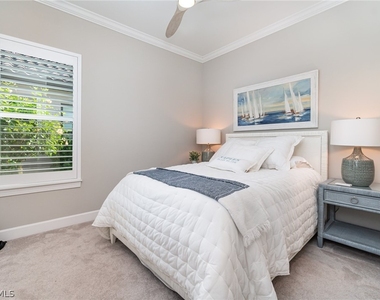 9536 Montelanico Loop - Photo Thumbnail 16