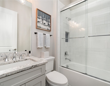 9536 Montelanico Loop - Photo Thumbnail 15