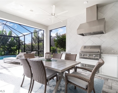 9536 Montelanico Loop - Photo Thumbnail 18