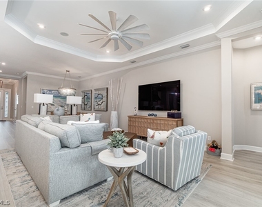 9536 Montelanico Loop - Photo Thumbnail 4