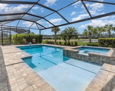 15278 Blue Bay Circle - Photo Thumbnail 22