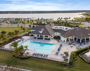 15278 Blue Bay Circle - Photo Thumbnail 26