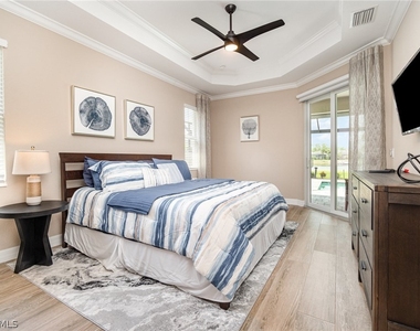 15278 Blue Bay Circle - Photo Thumbnail 9