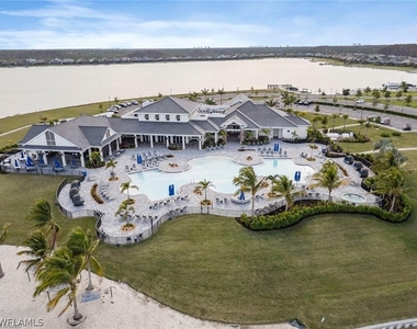 15278 Blue Bay Circle - Photo Thumbnail 28