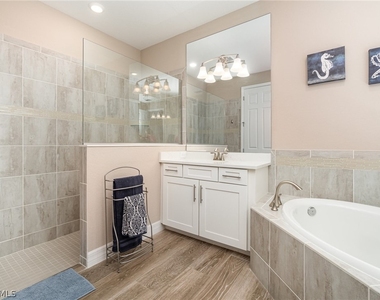 15278 Blue Bay Circle - Photo Thumbnail 11