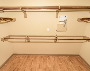 21519 S Werrington Way - Photo Thumbnail 11
