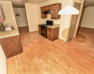21519 S Werrington Way - Photo Thumbnail 2