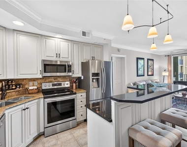 2825 Palm Beach Boulevard - Photo Thumbnail 4