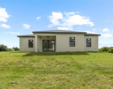 760 Festival Avenue S - Photo Thumbnail 3