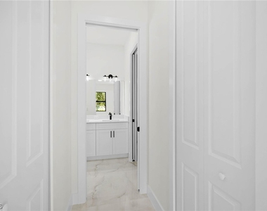 760 Festival Avenue S - Photo Thumbnail 16