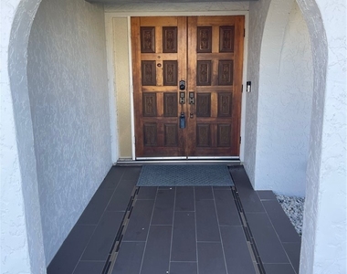 5029 Sw 11th Place - Photo Thumbnail 24