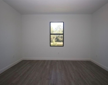 8004 Spice Court - Photo Thumbnail 21
