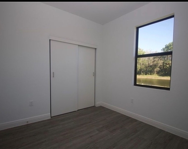8004 Spice Court - Photo Thumbnail 18