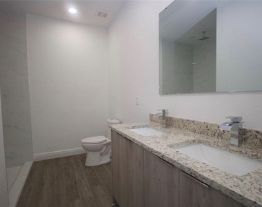 8004 Spice Court - Photo Thumbnail 23