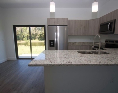 8004 Spice Court - Photo Thumbnail 7