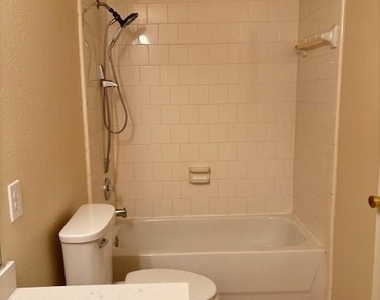 20715 Louetta Oak Drive - Photo Thumbnail 11