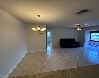 6494 Royal Woods Drive - Photo Thumbnail 7