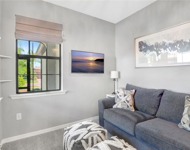 10908 Clarendon Street - Photo Thumbnail 24
