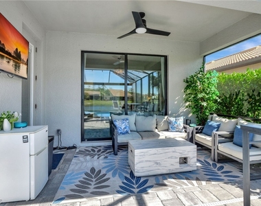 10908 Clarendon Street - Photo Thumbnail 33