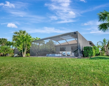 10908 Clarendon Street - Photo Thumbnail 34