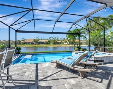 10908 Clarendon Street - Photo Thumbnail 28