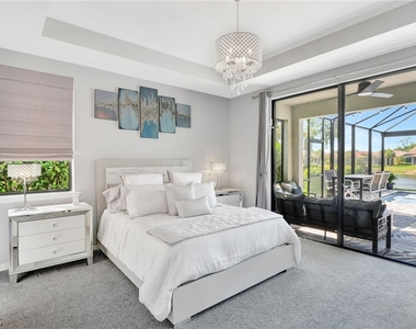 10908 Clarendon Street - Photo Thumbnail 15