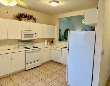675 Luisa Lane - Photo Thumbnail 8