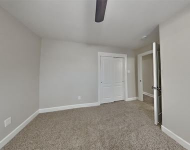 4718 Wild Bluebonnet Way - Photo Thumbnail 12