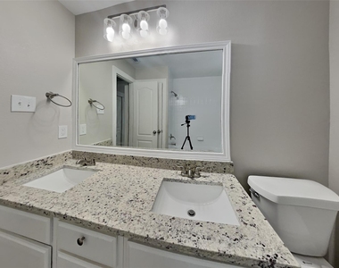 4718 Wild Bluebonnet Way - Photo Thumbnail 14